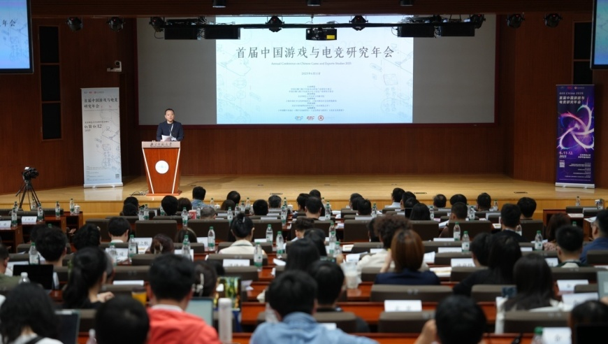 二四六天天好彩每期免费资料十玄机资料,谢浩男生母出镜辟谣,完美答案解释落实_升级版V11.36